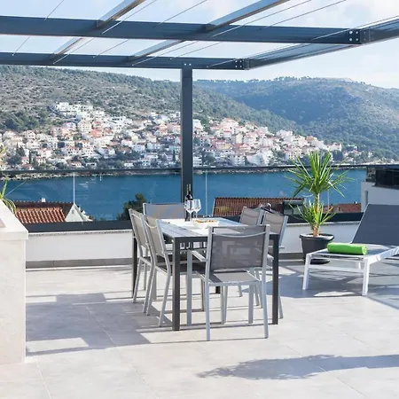 Penthouse Adriatic Blue *